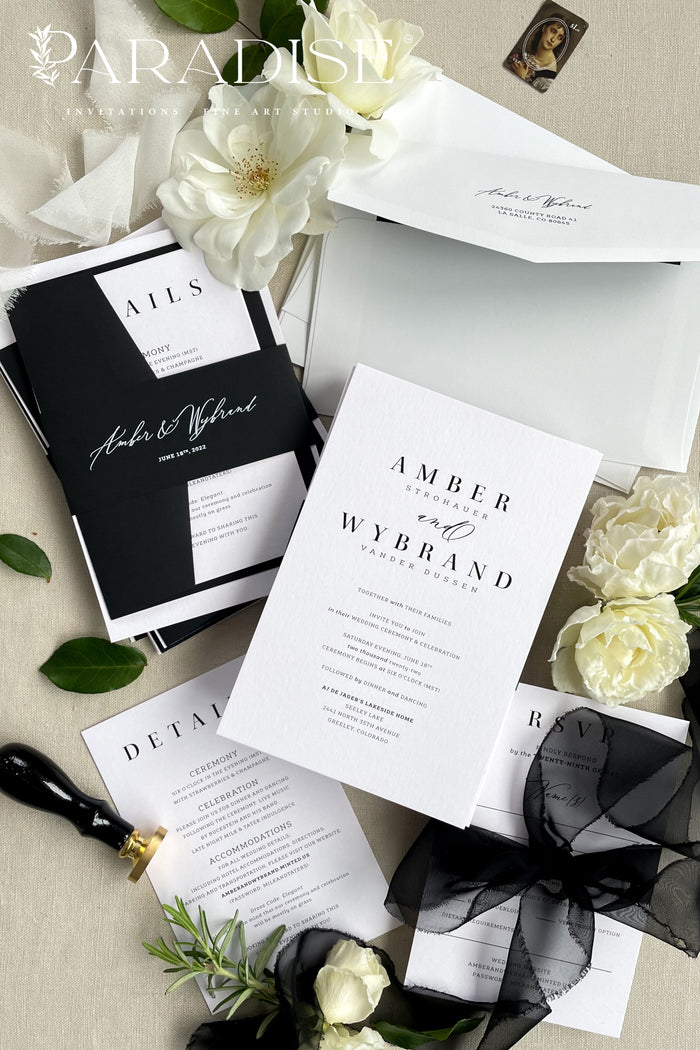 Eleonore Black and White Wedding Invitations